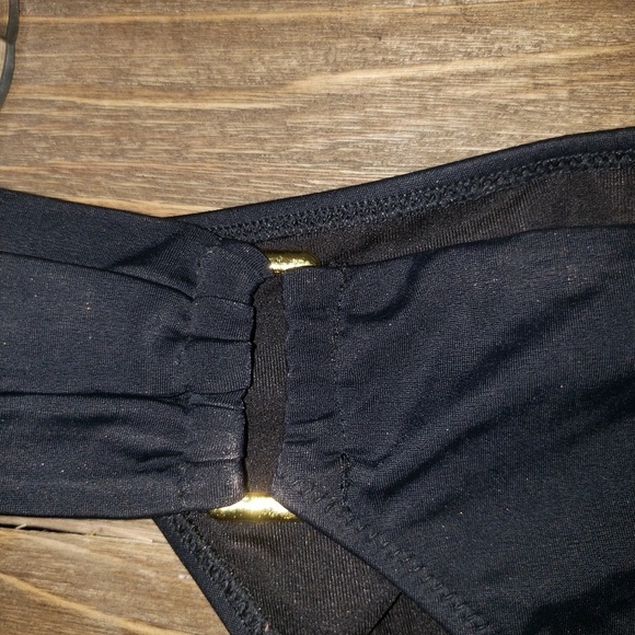 Victoria's Secret bikini size small - Picture 6 of 7